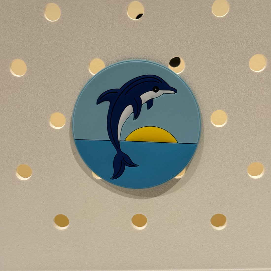 Dolphin Circle