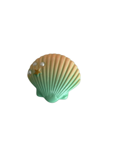 Ceramic Seashell &amp; Pearls Bag Charm