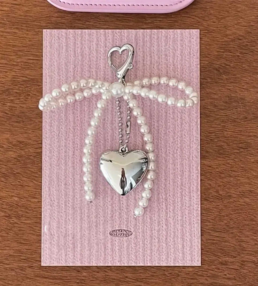 Pearl Bow &amp; Silver Heart Bag Chain