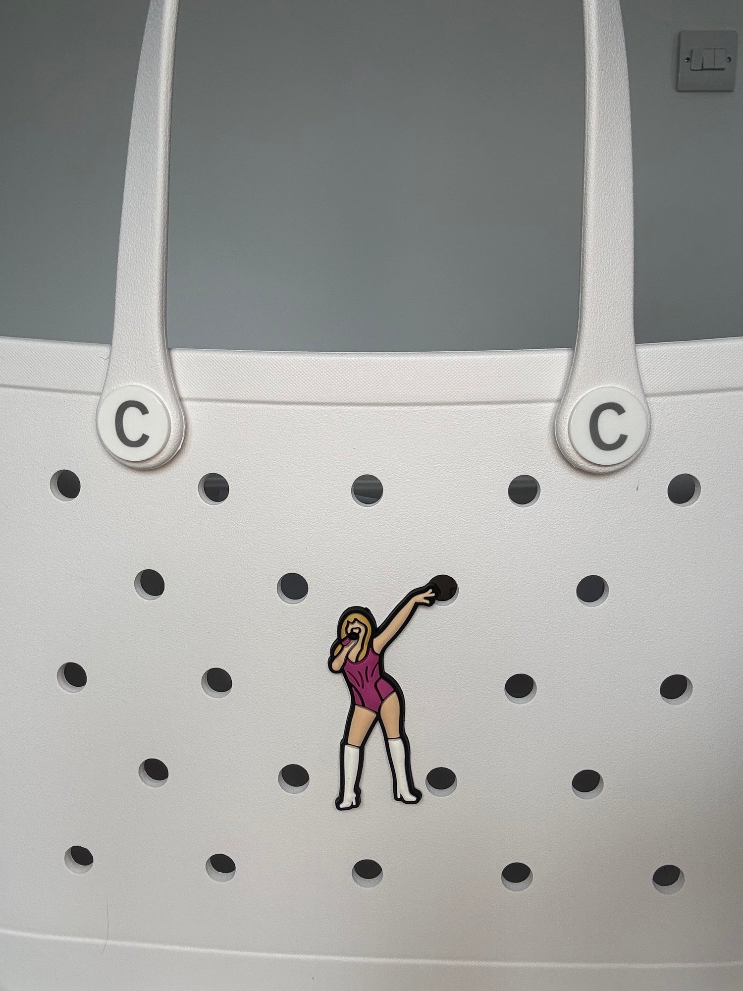 Girl on Tour m, Taylor Lookalike, Girl Singing Bag Charm